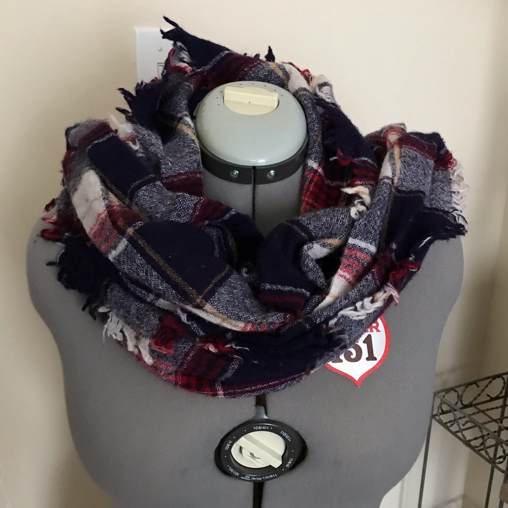Madewell 100% wool plaid scarf